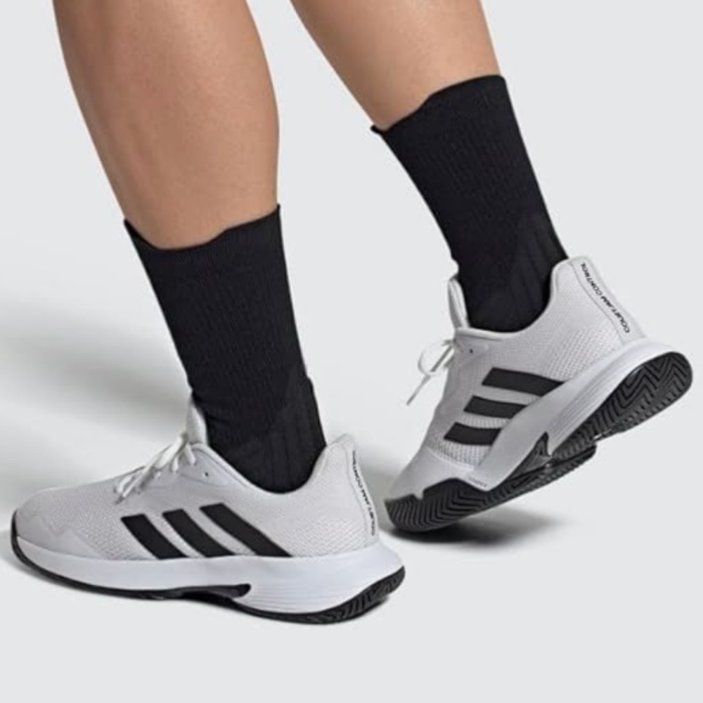 NWT Men’s Adidas US 11 CourtJam Control White Tennis Shoes